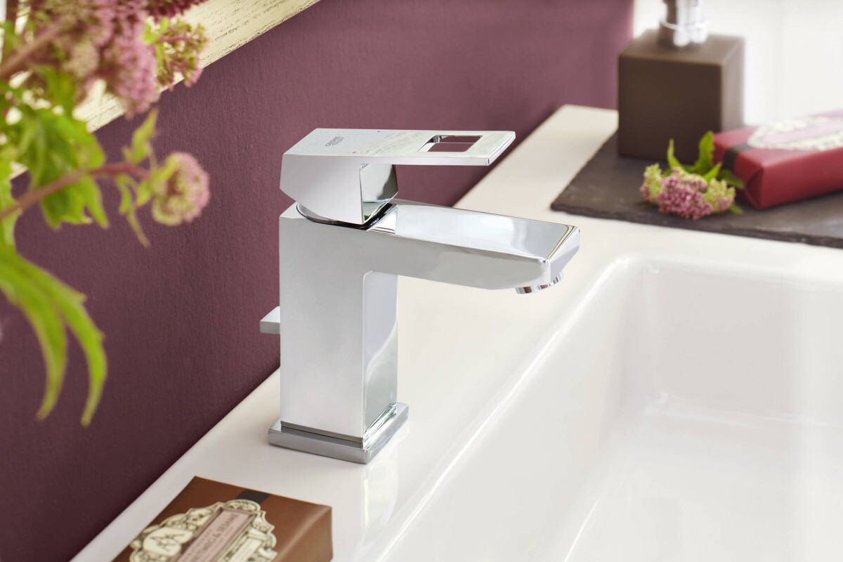 Grohe Eurocube 2312700E смеситель для раковины 28 мм