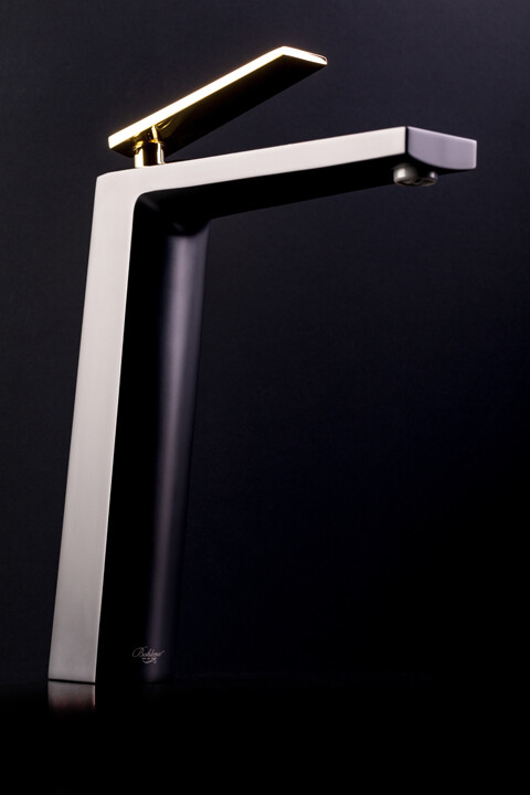 Смеситель для умывальника высокий Boheme Venturo Черный / Хром 372-B