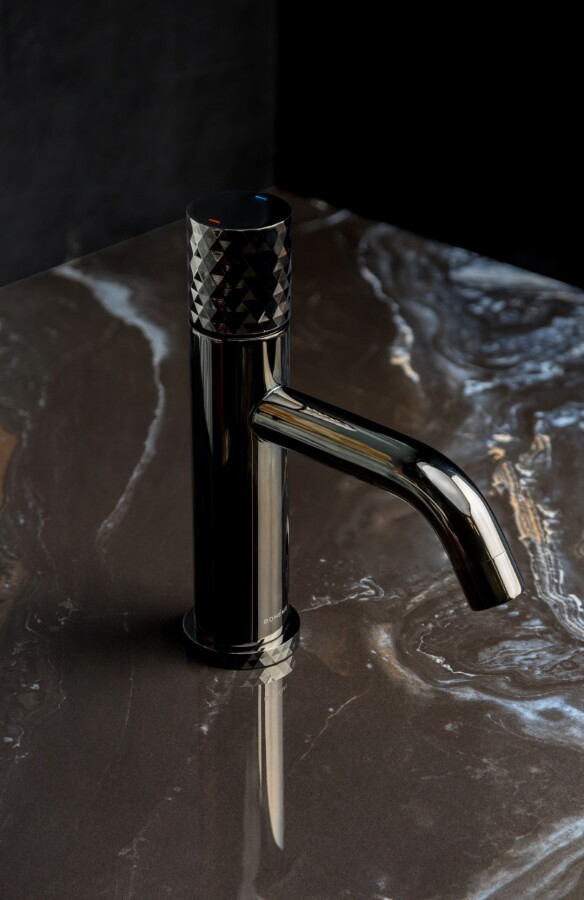 Смеситель для раковины Boheme Stick ручка Diamond Shine Gun Metal 121-SGM