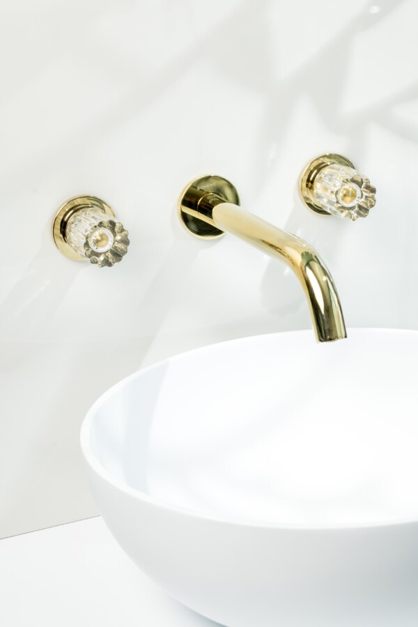 Смеситель для раковины из стены Boheme Elegante Золото 152-2-G-EL