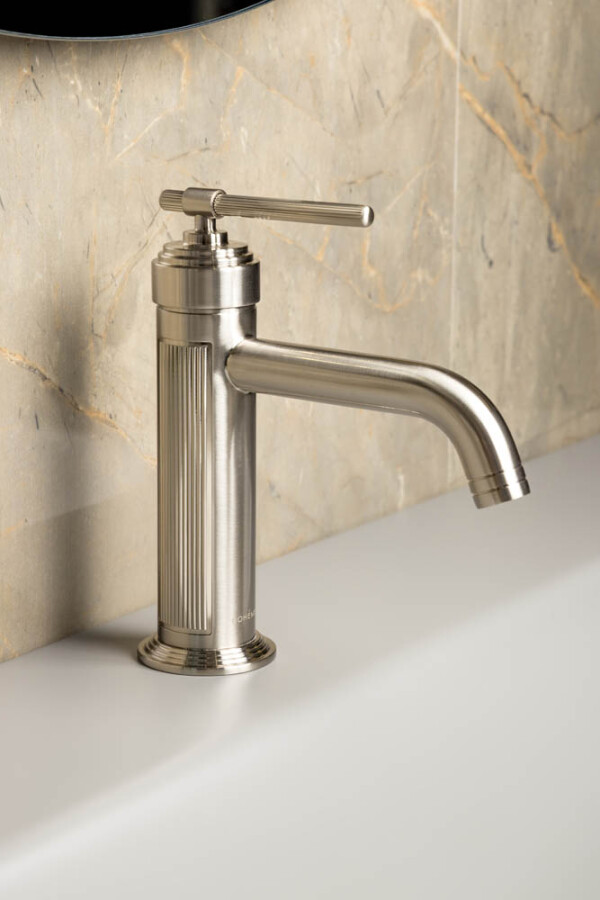 Смеситель для умывальника Boheme Eterna Nickel Brush 171-NB