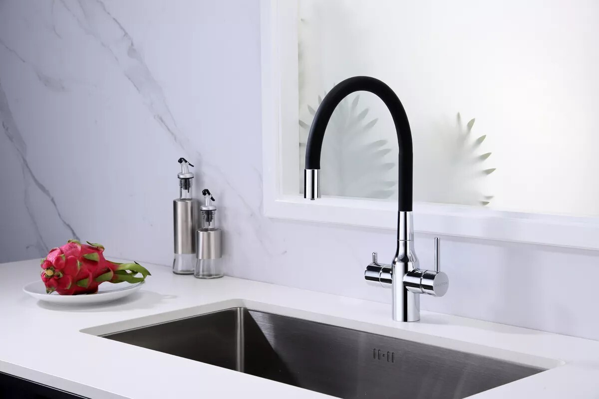Смеситель для кухни под фильтр с гибким изливом Salix Sa213419-CR