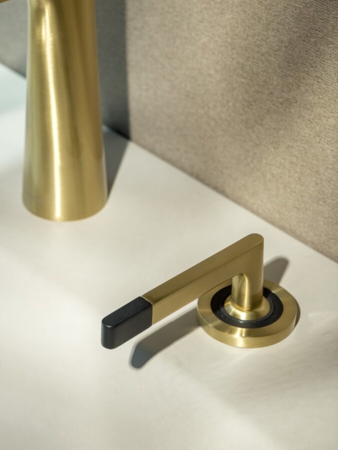 Смеситель для раковины 2х-позиционный Boheme Duo Matt Gold 161-MG