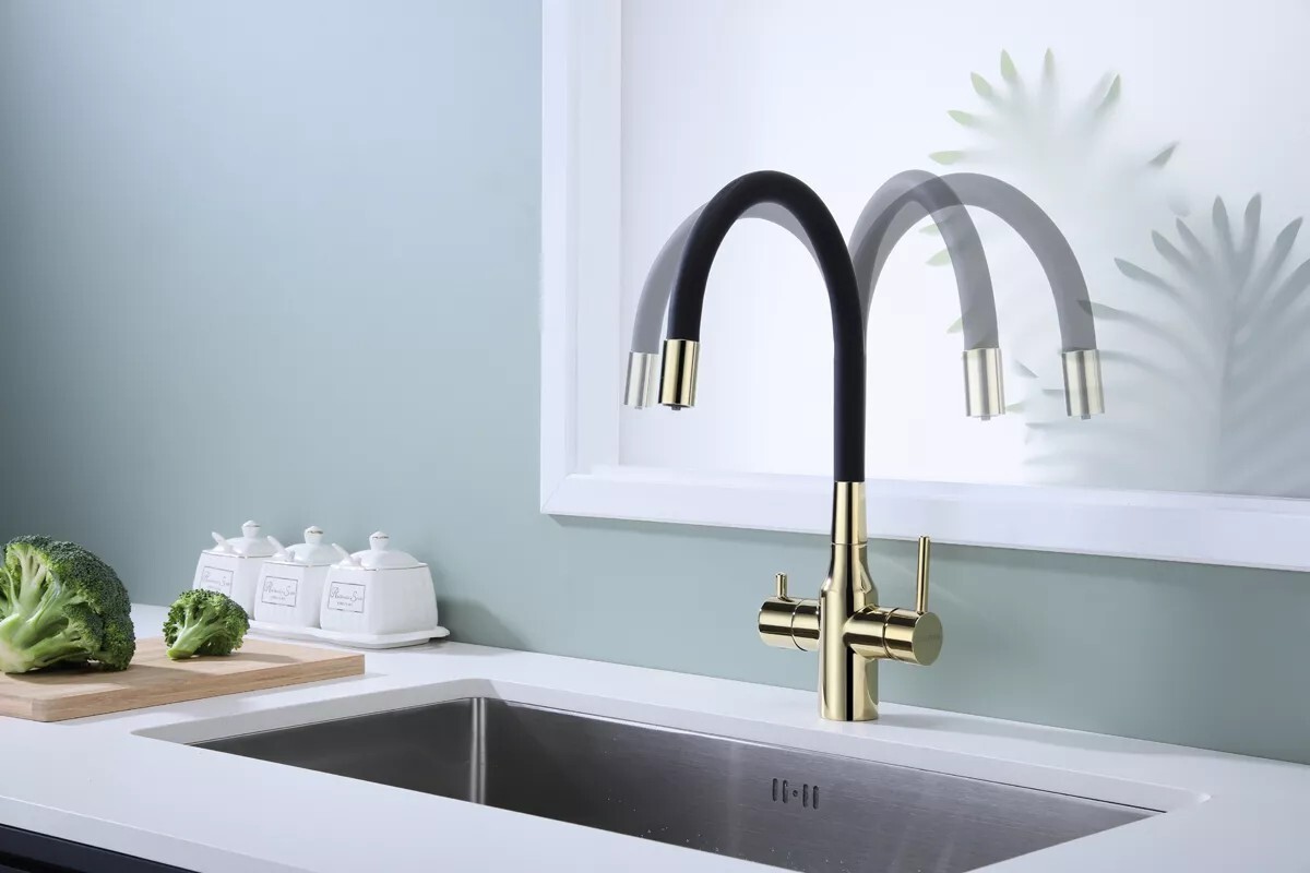 Смеситель для кухни под фильтр с гибким изливом Salix Sa213419-G