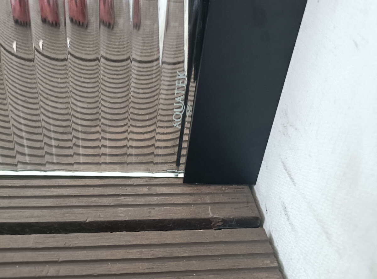 Aquatek AQ.WI.140.2BL Душевая перегородка Walk In 140см с держателем 1200мм черный матовый