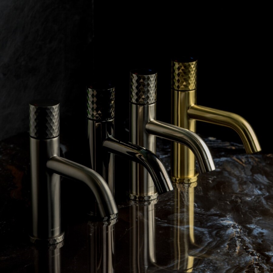 Смеситель для раковины Boheme Stick ручка Diamond Shine Gun Metal 121-SGM