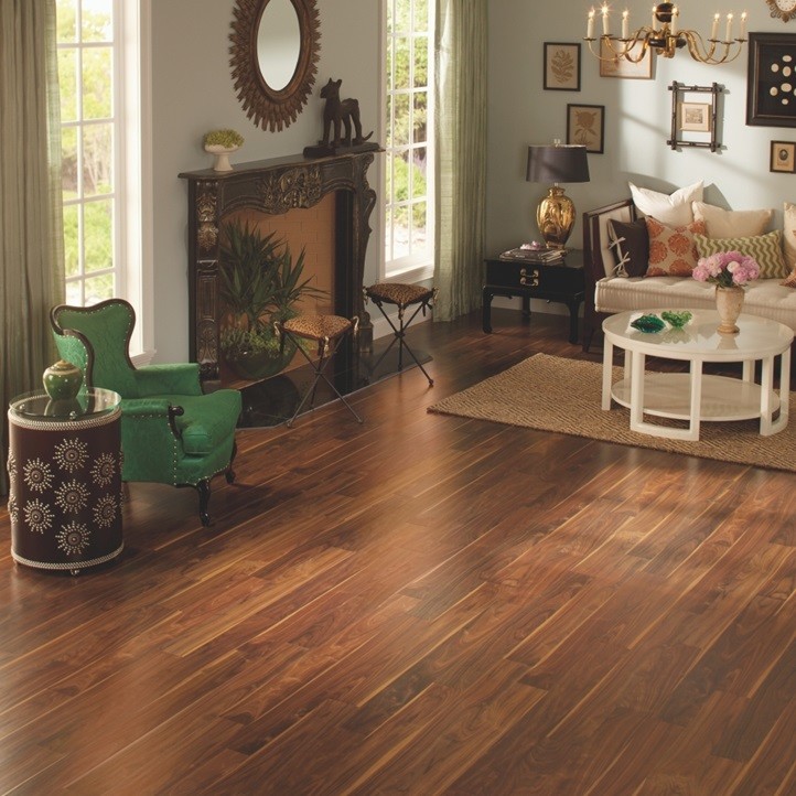 Ламинат Quick-Step Rustic 32 класс Орех пасифик RIC1415