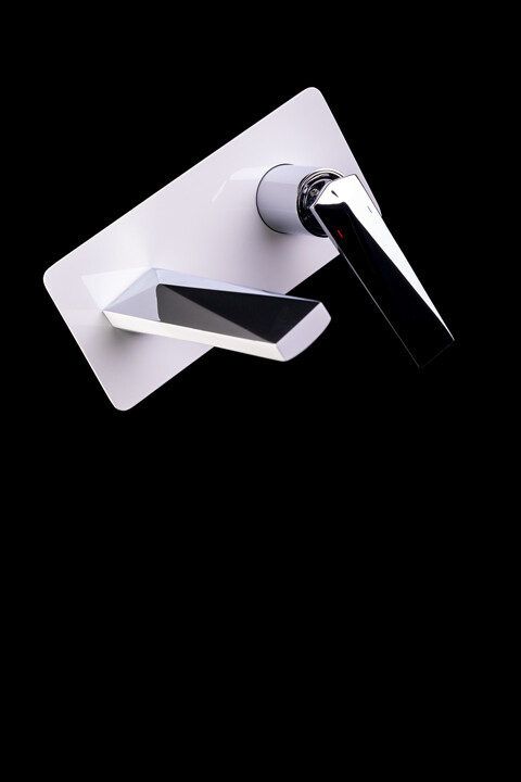 Смеситель для раковины из стены Boheme Venturo Белый / Хром 375-W