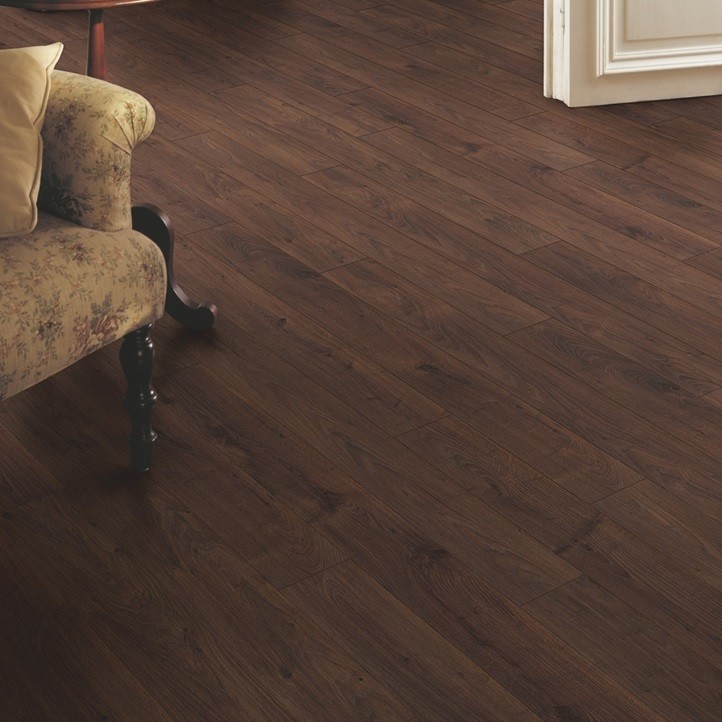 Ламинат Quick-Step Rustic 32 класс Дуб белый затемненный RIC1430