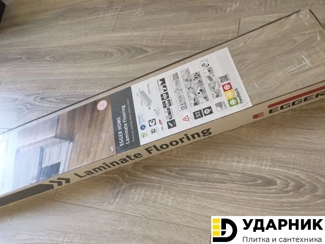 Ламинат напольный Egger Pro Comfort Flooring Large Дуб Кантон натуральный EPC026
