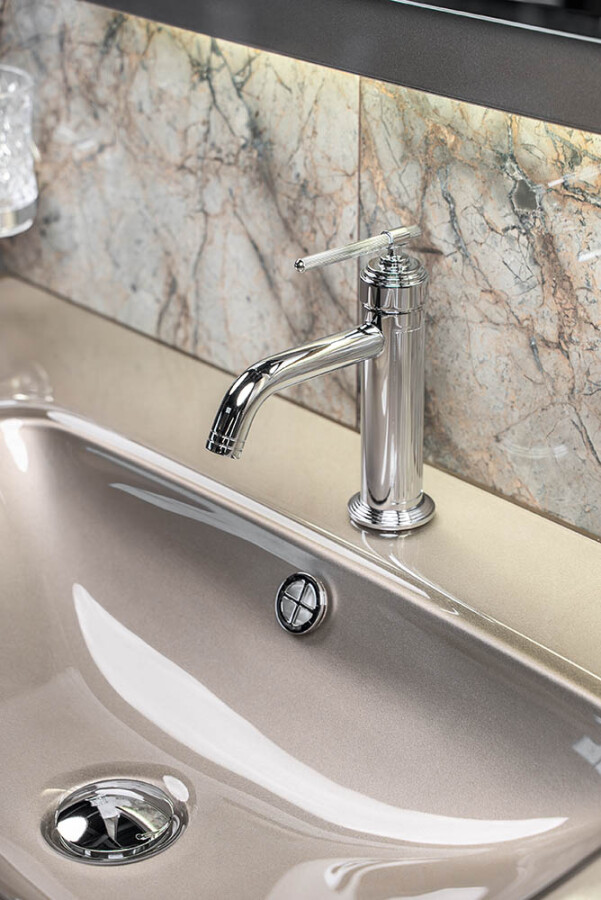 Смеситель для умывальника Boheme Eterna Chrome 171-CR