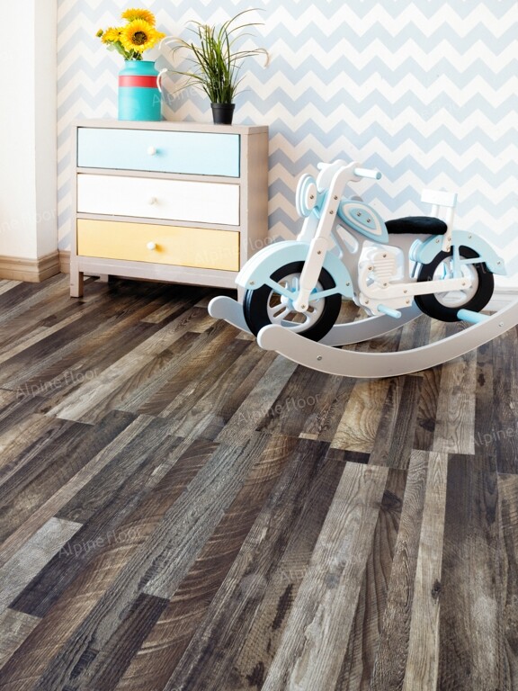 Alpine Floor Easy Line Кварцвиниловая плитка LVT Орех Состаренный ECO 3-11 PB 1219.2 х 184.15 х 3 mm