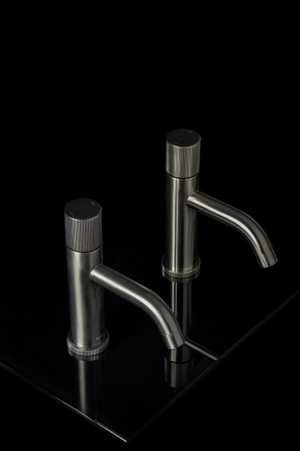 Смеситель для раковины Boheme Stick ручка Linea Nikel Brush 121-NB.3