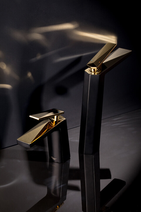 Смеситель для умывальника высокий Boheme Venturo Золото 382