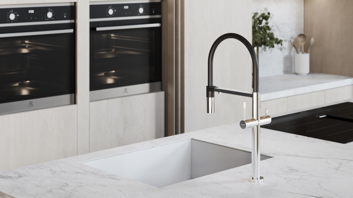 Смеситель для кухни Boheme Kitchen Uno Chrome 115-CR c краном для питьевой воды