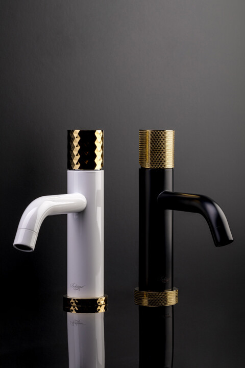 Смеситель для раковины Boheme Stick Черный ручка Touch Золото 121-BG.2