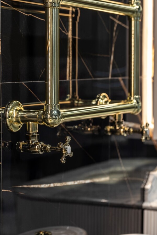 Полотенцесушитель водяной Boheme Imperiale 719