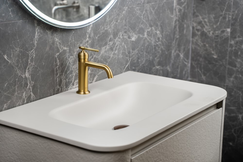 Смеситель для умывальника Boheme Eterna Matt Gold 171-MG