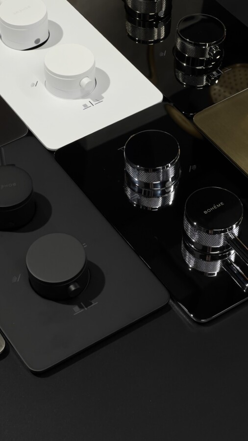 Смеситель встраиваемый с термостатом 3-х проходной Boheme Cell Thermo Shine Gun Metal 134-3-SGM