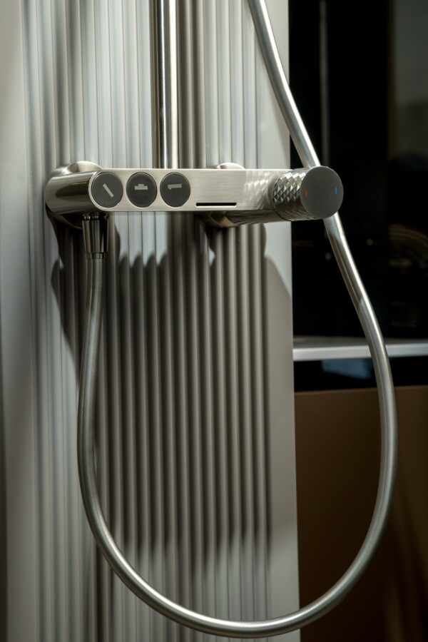 Смеситель для ванны с душевым гарнитуром Boheme Stick ручка Diamond Nikel Brush 123-NB