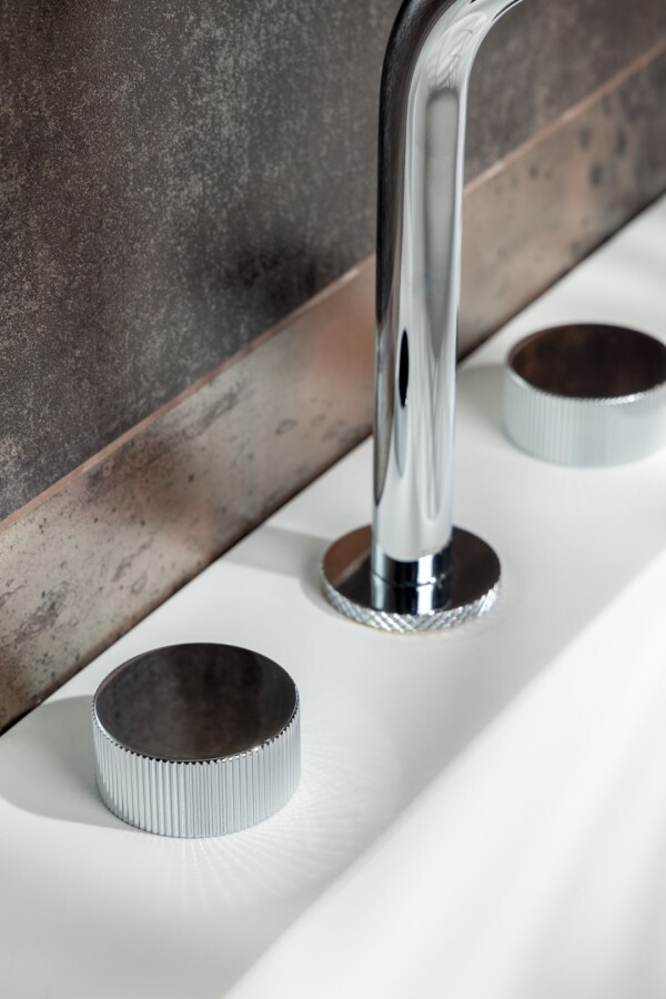 Смеситель для раковины Boheme Stick ручка Linea на 3 отв. Хром 152-CR.3