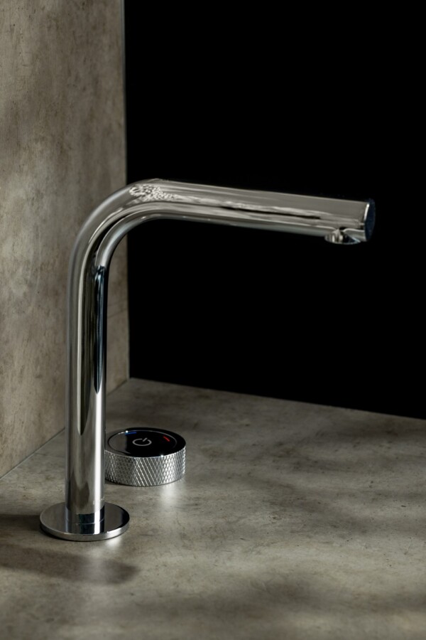 Смеситель автоматический для раковины на 2 отв. Boheme Tech Хром 158-CR