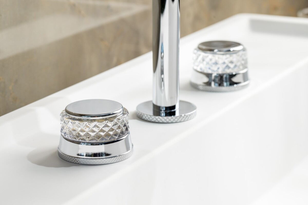 Смеситель для раковины Boheme Aura Chrome на 3 отв. 152-CR-A