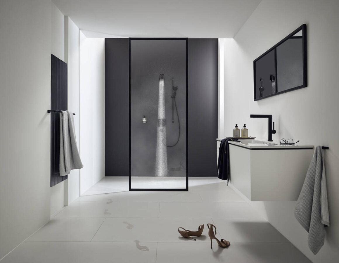 Hansgrohe AddStoris Держатель банного полотенца черный матовый 41747670