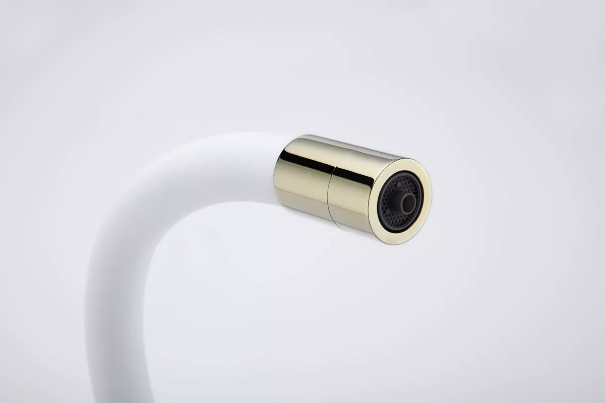 Смеситель для кухни под фильтр с гибким изливом Salix Sa213419-Gw