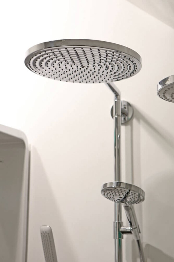 Hansgrohe Raindance Select Showerpipe 300 душевая система с термостатом хром 27114000