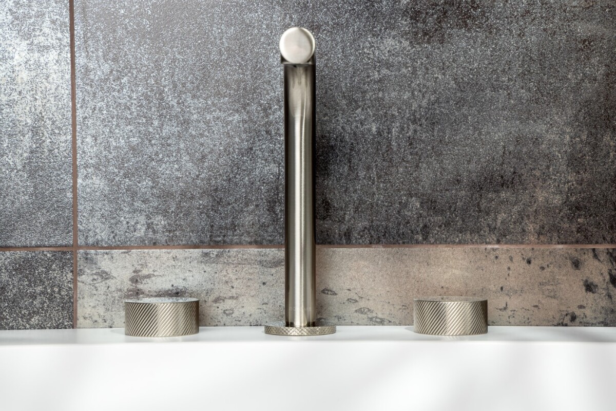 Смеситель для раковины Boheme Stick ручка Spirale на 3 отв. Nickel Brush 152-NB.4