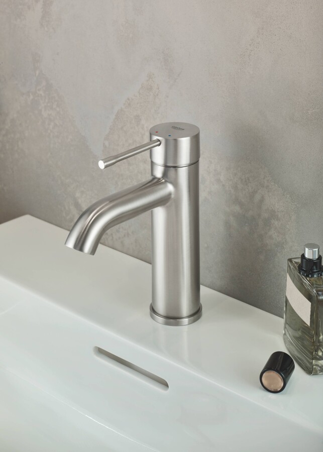 Grohe Essence New S-Size II 23590DC1 смеситель для раковины 28 мм