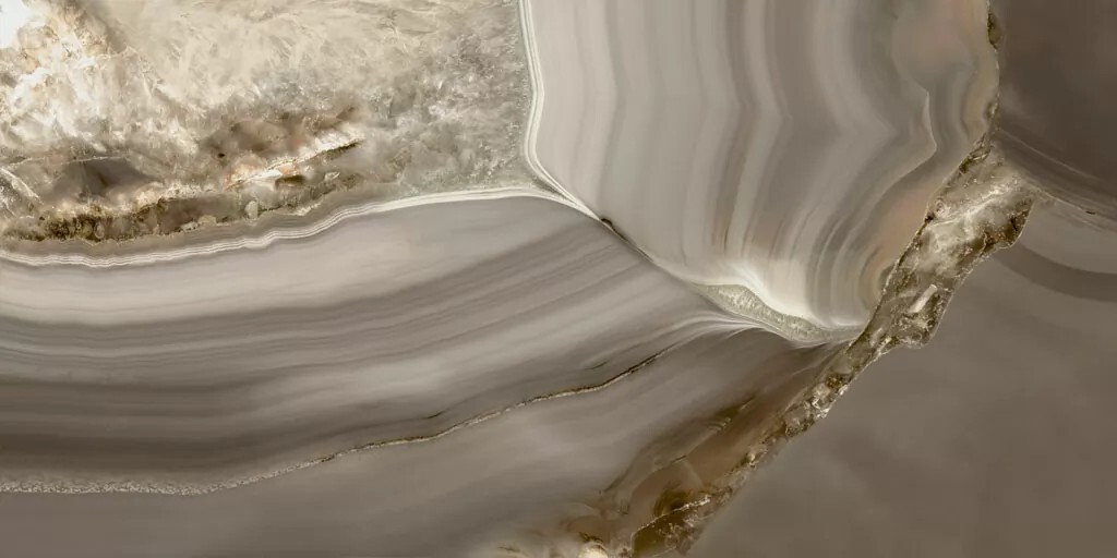 Керамогранит 60120WOW21HG LCM Wow Brown Суперполированный 600 x 1200 x 8 мм.