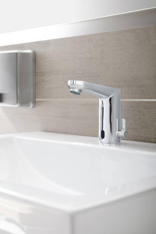 Grohe Eurosmart Cosmopolitan E 36327001 смеситель для раковины инфракрасный