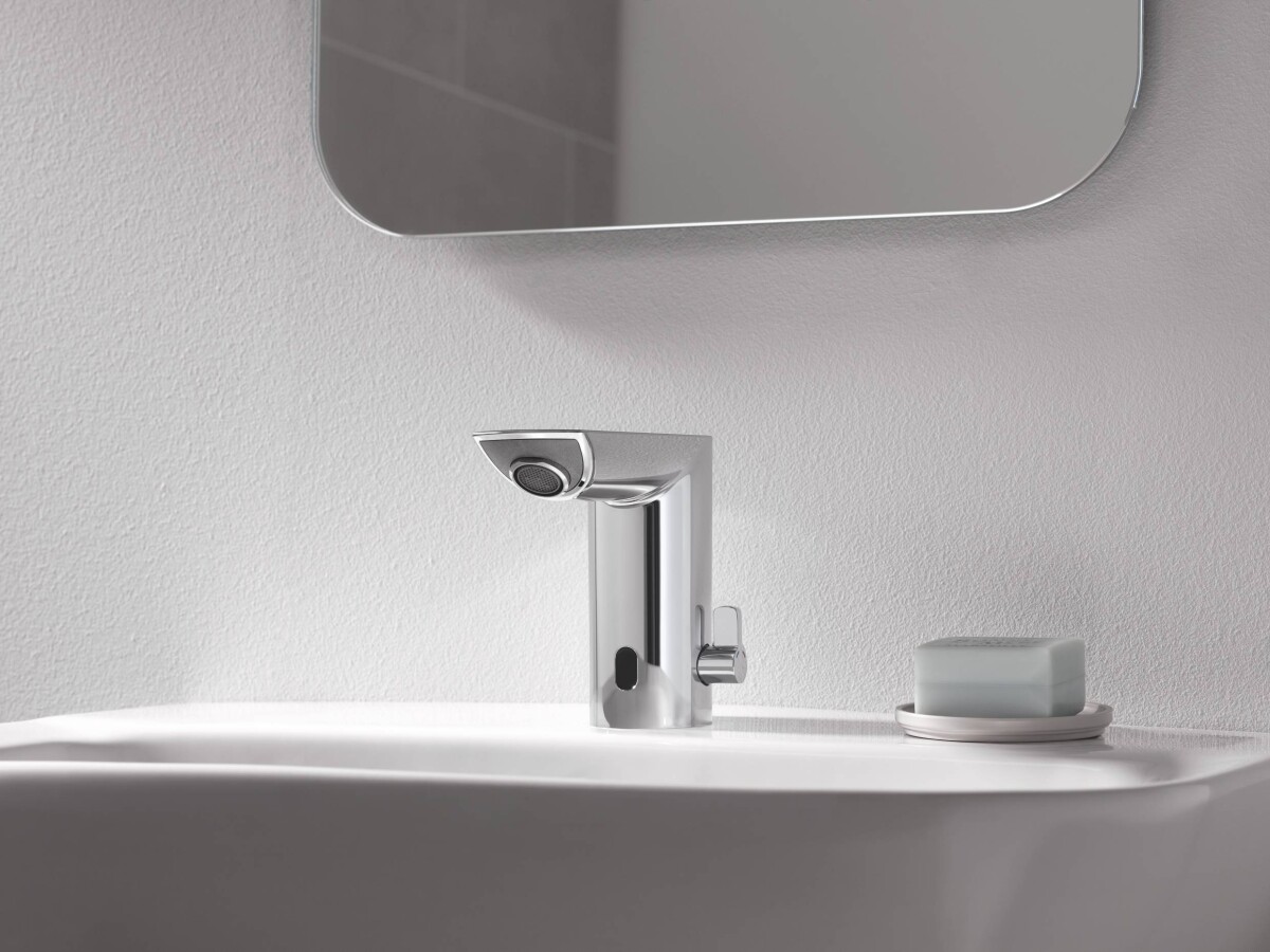 Grohe Bau Cosmopolitan E 36451000 смеситель для раковины инфракрасный