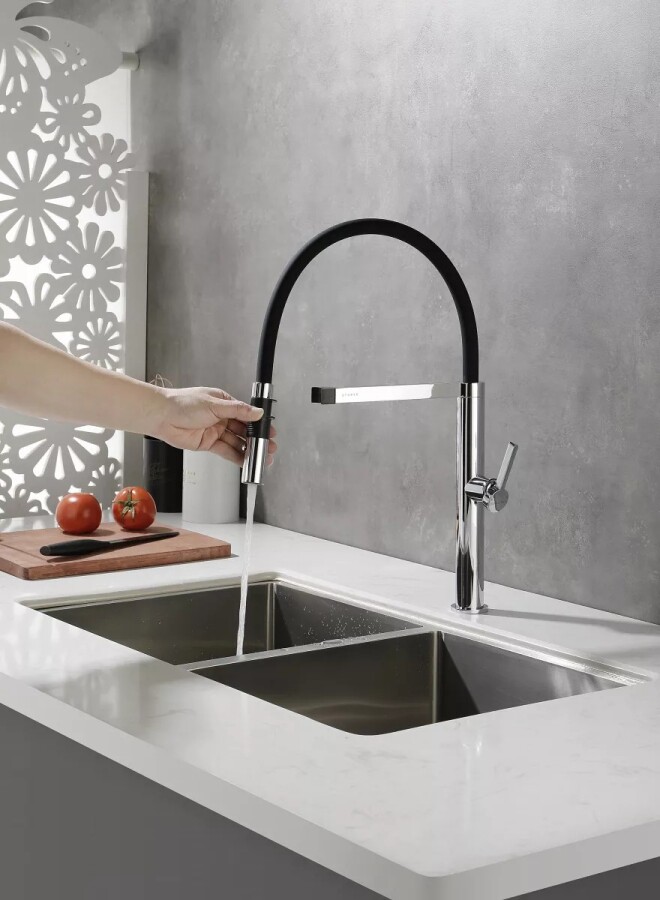 Смеситель для кухни с гибким изливом Leader Le214101-CR