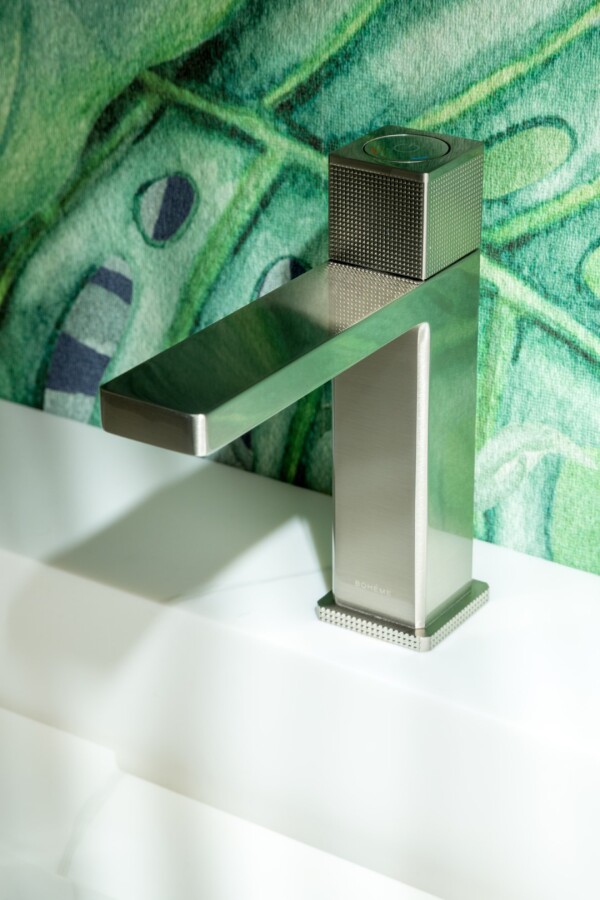 Смеситель автоматический для раковины Boheme Quad Nikel Brush 159-NB