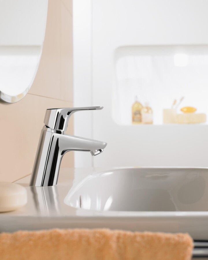 Hansgrohe Focus Е2 Смеситель для раковины 70 без сливного набора хром 31733000