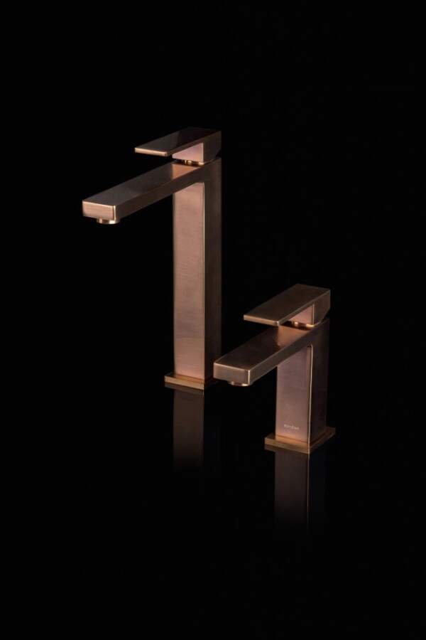 Смеситель для умывальника Boheme Qubic Copper Brushed 471-CB