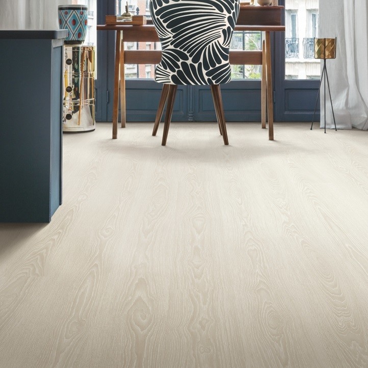 Ламинат Quick-Step Classic 32 класс Дуб белый отбеленный CL4087