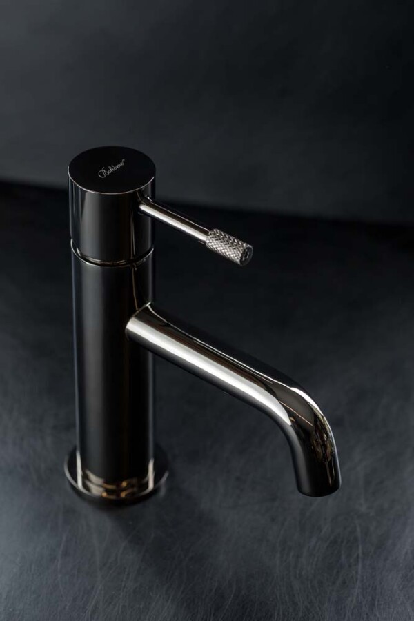 Смеситель для умывальника Boheme Uno Shine Gun Metall 461-SGM