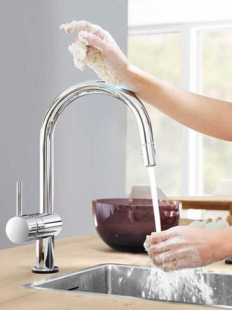 Grohe Minta Touch 31358002 смеситель для кухни сенсорный хром