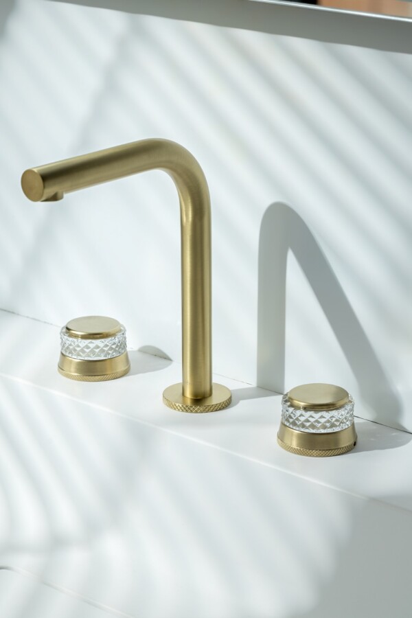 Смеситель для раковины Boheme Aura Mat Gold на 3 отв. 152-MG-A