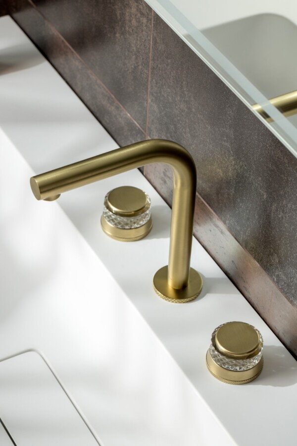 Смеситель для раковины Boheme Aura Mat Gold на 3 отв. 152-MG-A