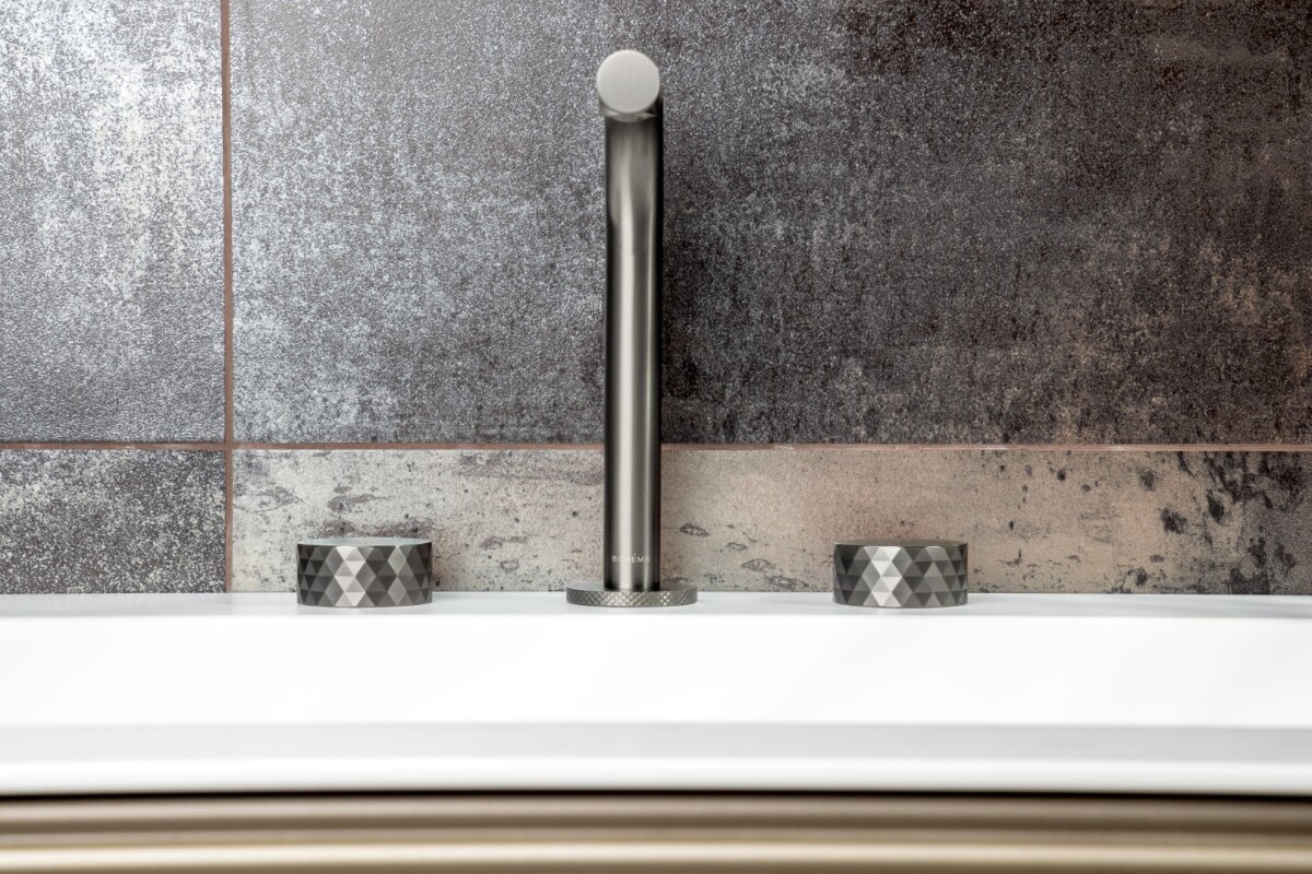 Смеситель для раковины Boheme Stick ручка Diamond на 3 отв. Shine Gun Metal 152-SGM.1